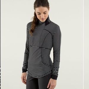 🍋 Lululemon Base Runner 1/2 Zip 🍋